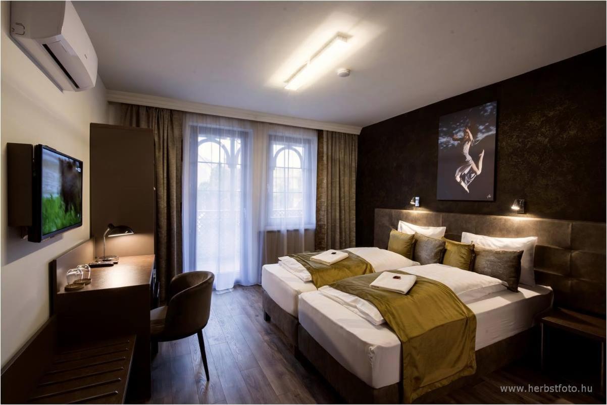 Herbstyle-Minihotel Eger Exteriér fotografie